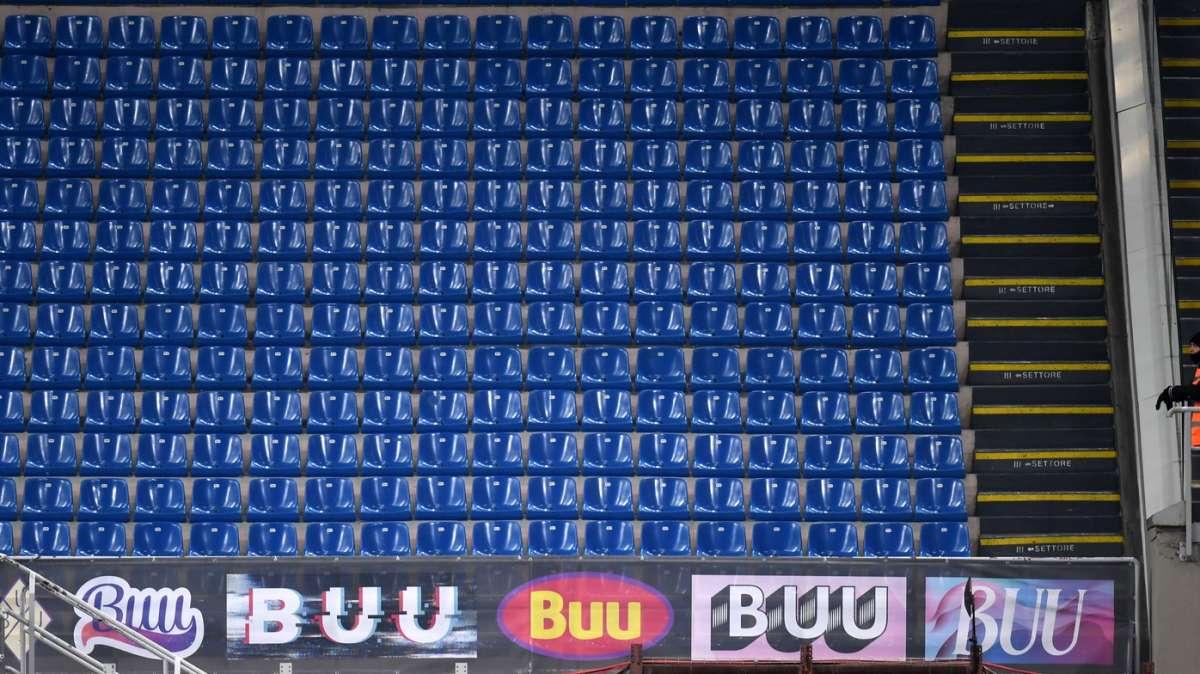Milan-Genoa, il secondo tempo della partita del Peppino Meazza (live)
