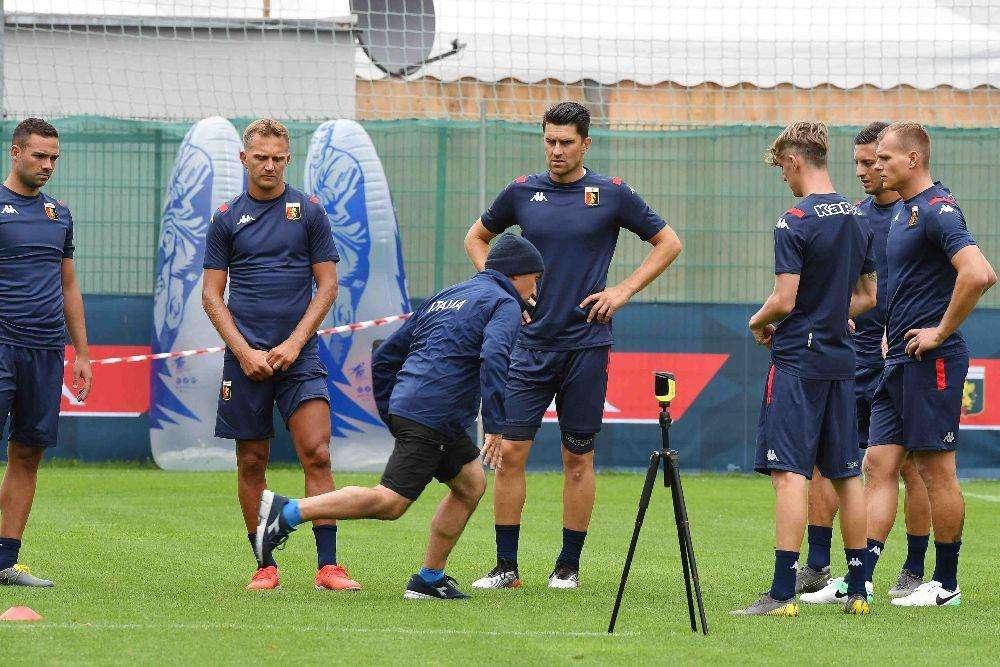 Genoa: sul campo di Neustift si comincia subito a sudare
