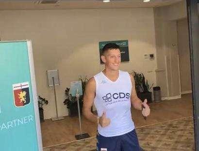 Genoa, Gollini alle visite mediche poi a Villa Rostan per unirsi ai compagni