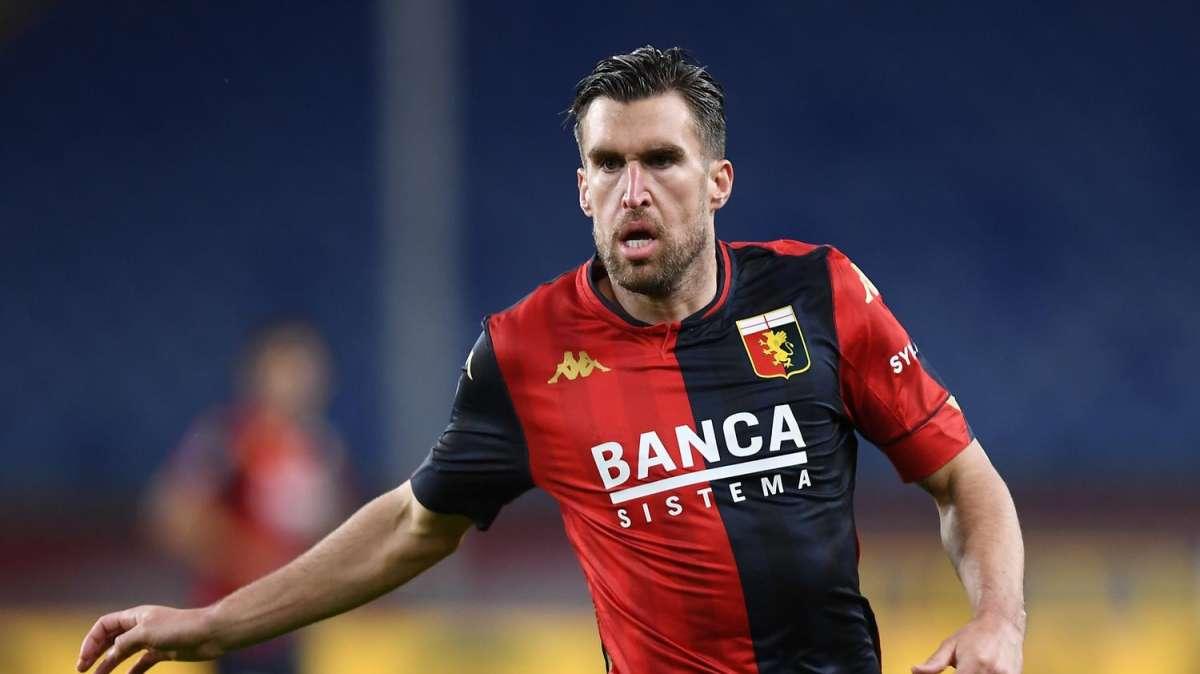 Genoa, dirigenza al lavoro per riportare in rossoblu Kevin Strootman 