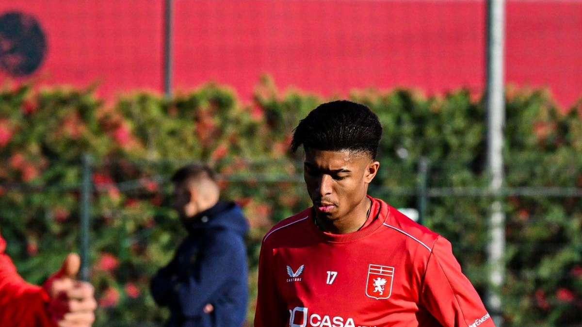 Genoa, ripresa al Signorini, primo allenamento per Salcedo
