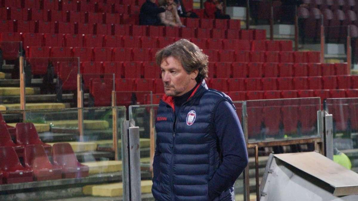 L'avversaria di turno, il neo promosso Crotone dell'ex Stroppa