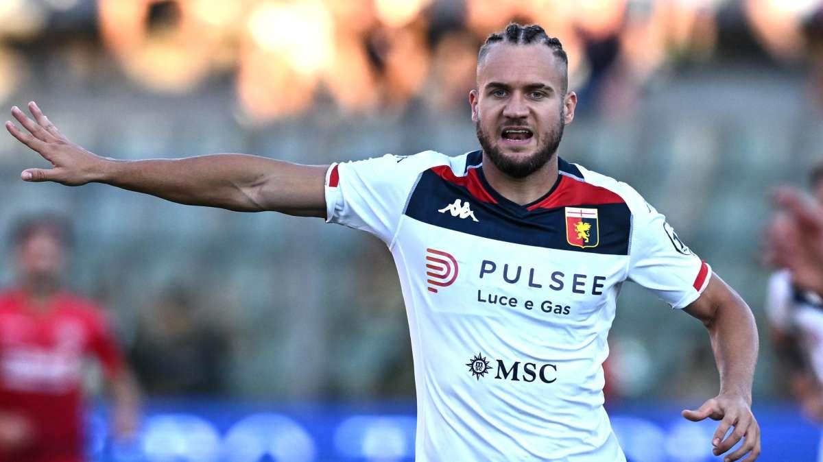 Genoa, Puscas gol e Dragusin agli europei 2024. Per Kutlu solo panchina