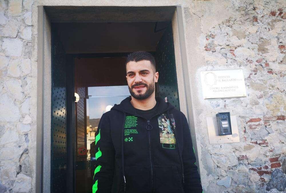 Genoa, Iago Falque al Synlab Il Baluardo per le visite mediche 