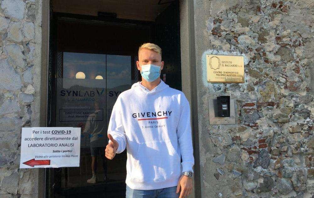 Genoa: ufficiale l'ingaggio del difensore Lennart Czyborra 