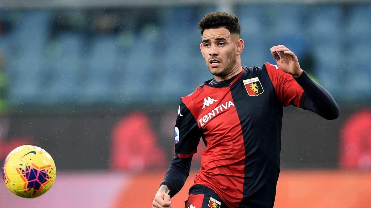 Genoa, auguri all'attaccante rossoblu Antonio Sanabria
