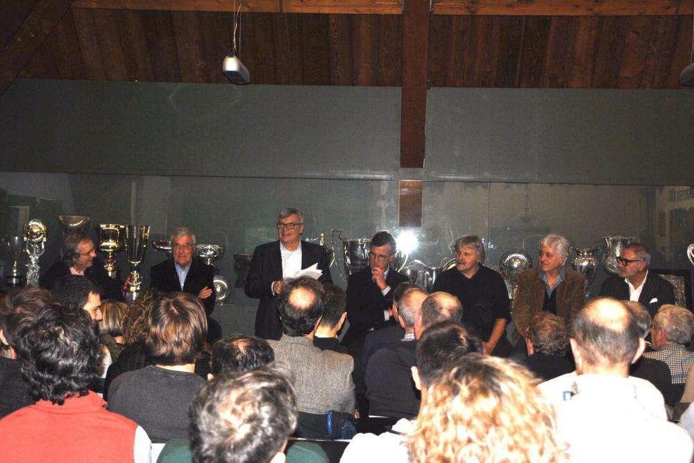 Al Museo Campioni Rossoblu anni '80: "Caro Genoa, come si può non amarti?"