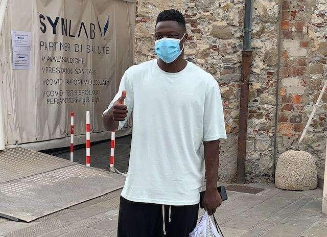 Genoa, ufficiale l'arrivo di Caleb Ekuban, contratto triennale
