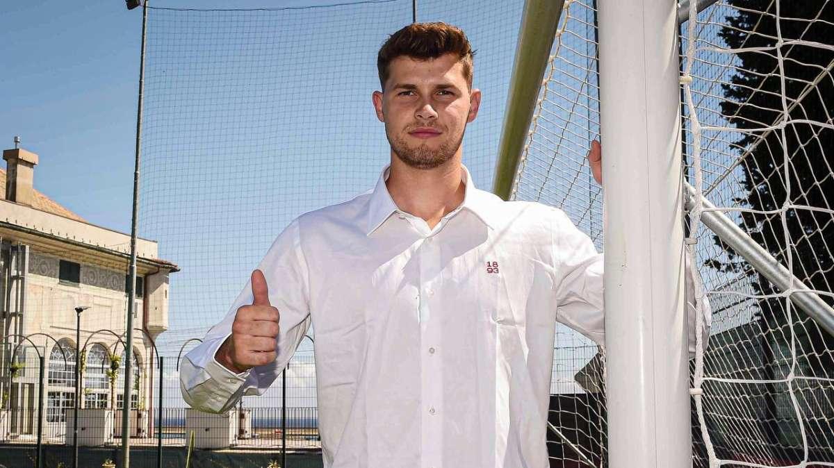 Genoa, ufficiale l'arrivo del portiere Josep Martinez