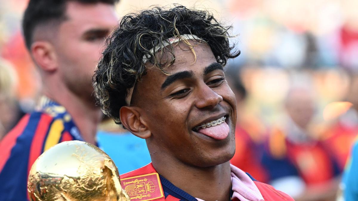 Barcellona, Yamal: “Pallone d’Oro? Quest'anno credo sinceramente di meritarlo”