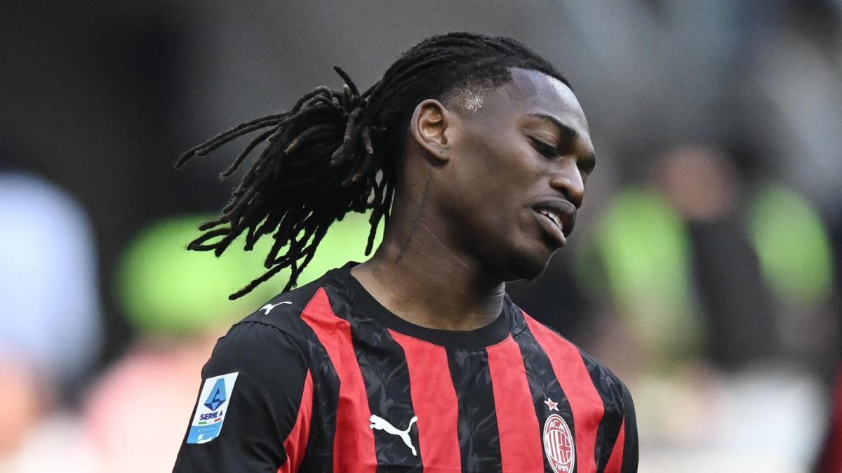 Leao mai così lontano dal Milan: i rossoneri ora cercano il numero 10 del futuro