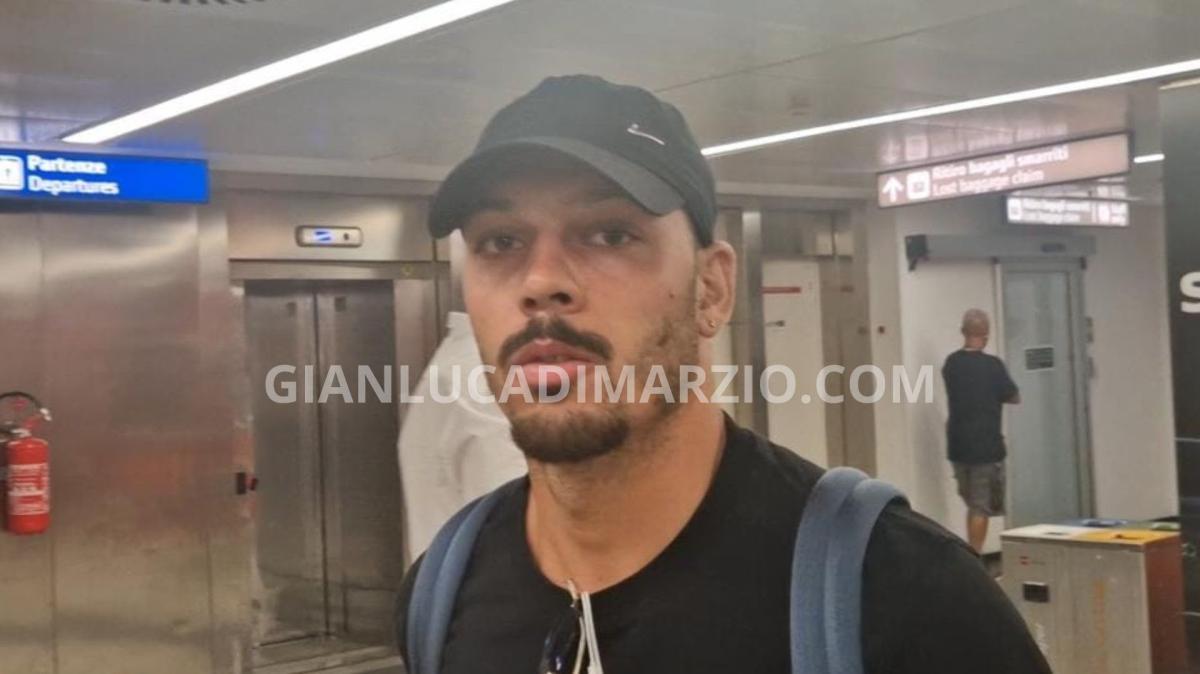 Atalanta, Gaetano è atterrato a Linate | FOTO E VIDEO