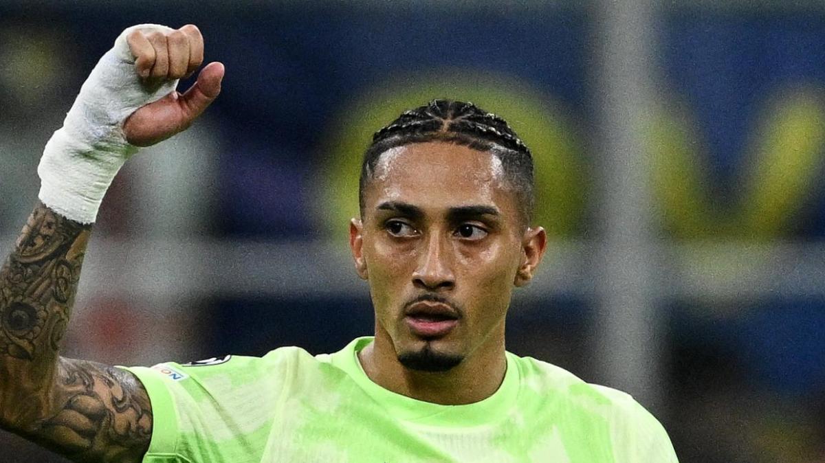 Barcellona, infortunio per Raphinha: fuori un mese, salta il triplo incrocio con l'Atlético Madrid