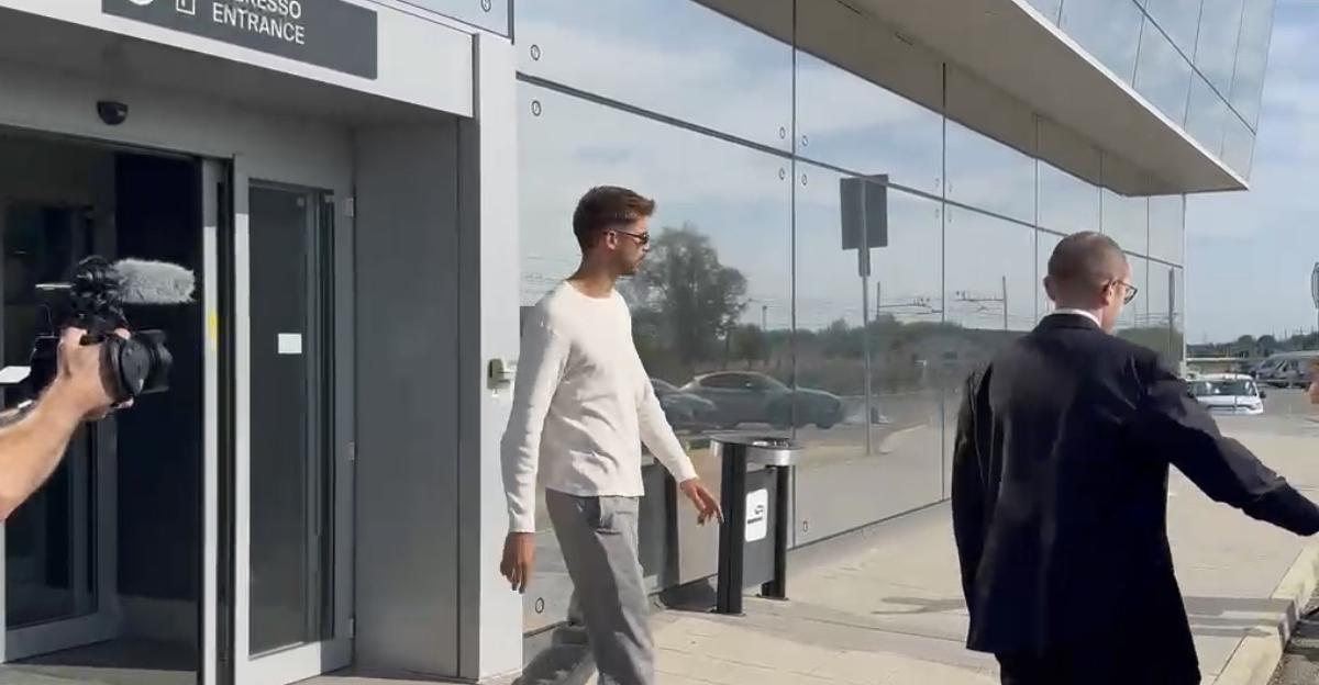 Juventus, Vicario è arrivato a Torino | FOTO E VIDEO