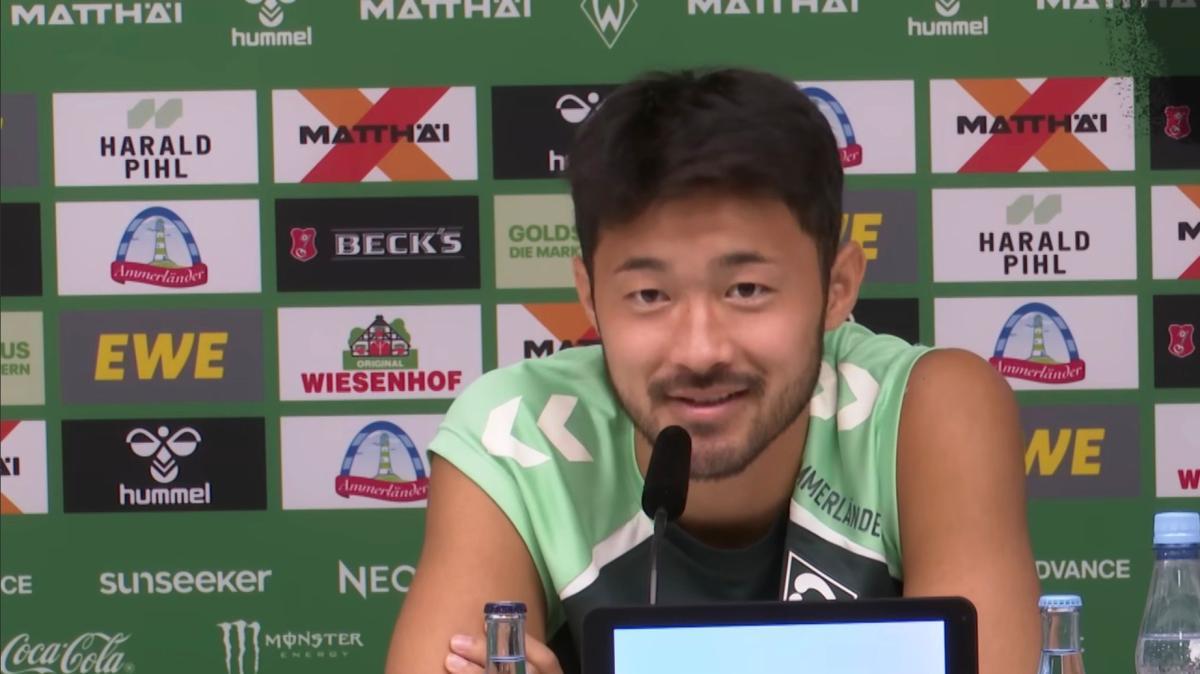 Sassuolo, sondaggio per Sugawara del Southampton per la fascia destra