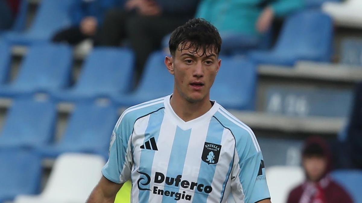 Di Mario si è preso la Virtus Entella: “Le 100 presenze, una salvezza da conquistare e il legame con Chiavari”