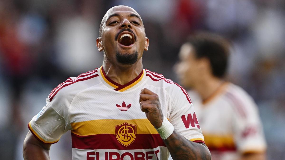 Da Malen a Malen: l'olandese decide Torino-Roma ed eguaglia Totti e Manfredini