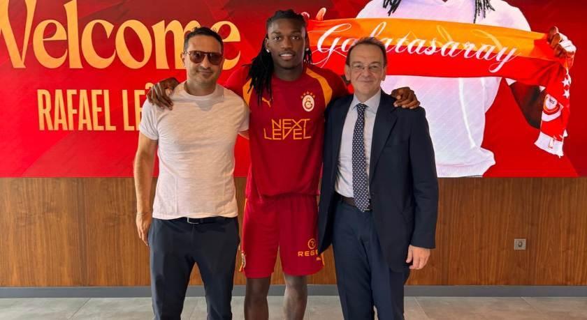 Letterio Pino, agente FIFA: "Icardi alla Lazio? È un'opzione. Il Gala crede tanto in Leao"