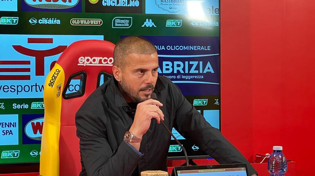 Catanzaro, esonerato Giorgio Gorgone: l'annuncio di Polito