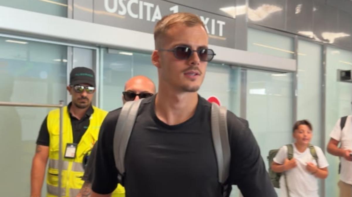 Lecce, ecco Ilić: ora le visite mediche e la firma | VIDEO