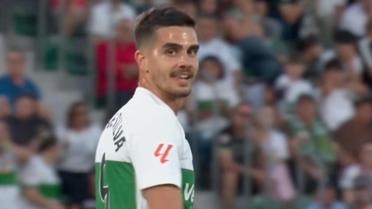 André Silva torna al Porto: lascerà l'Elche a parametro zero