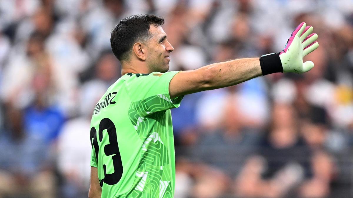 Aston Villa, Vidagany: "Il futuro del Dibu è assicurato, resta con noi"