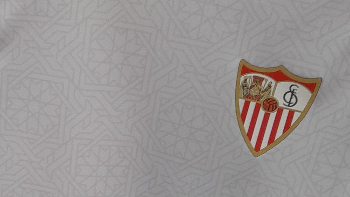 Siviglia, diagnosticato a Joaquín Caparrós un tumore al colon