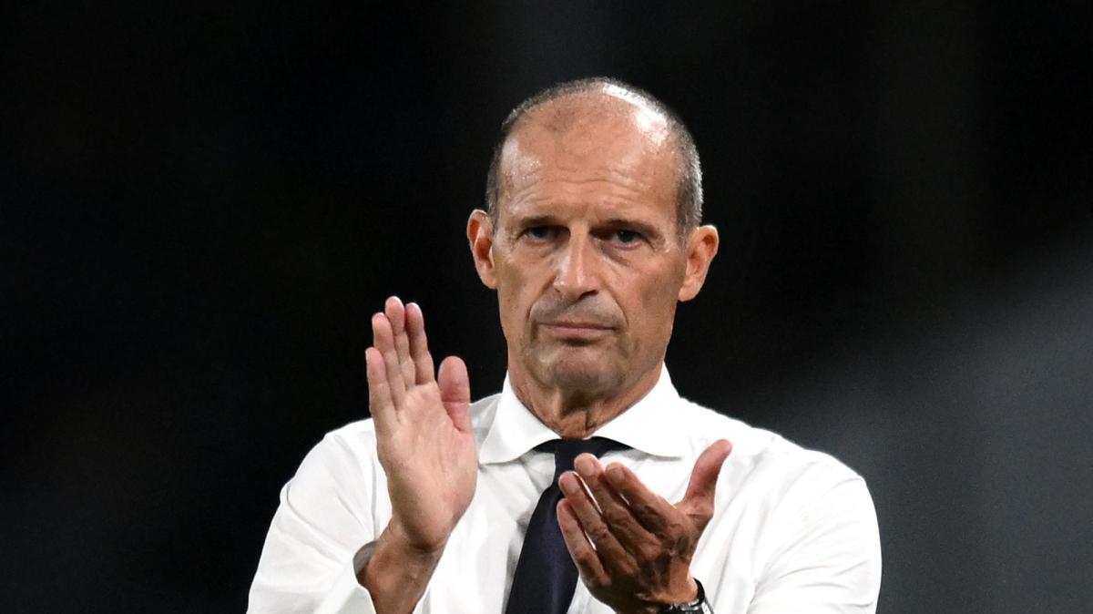 Napoli, Allegri: "Domani una delle 4/5 partite più importanti della stagione"