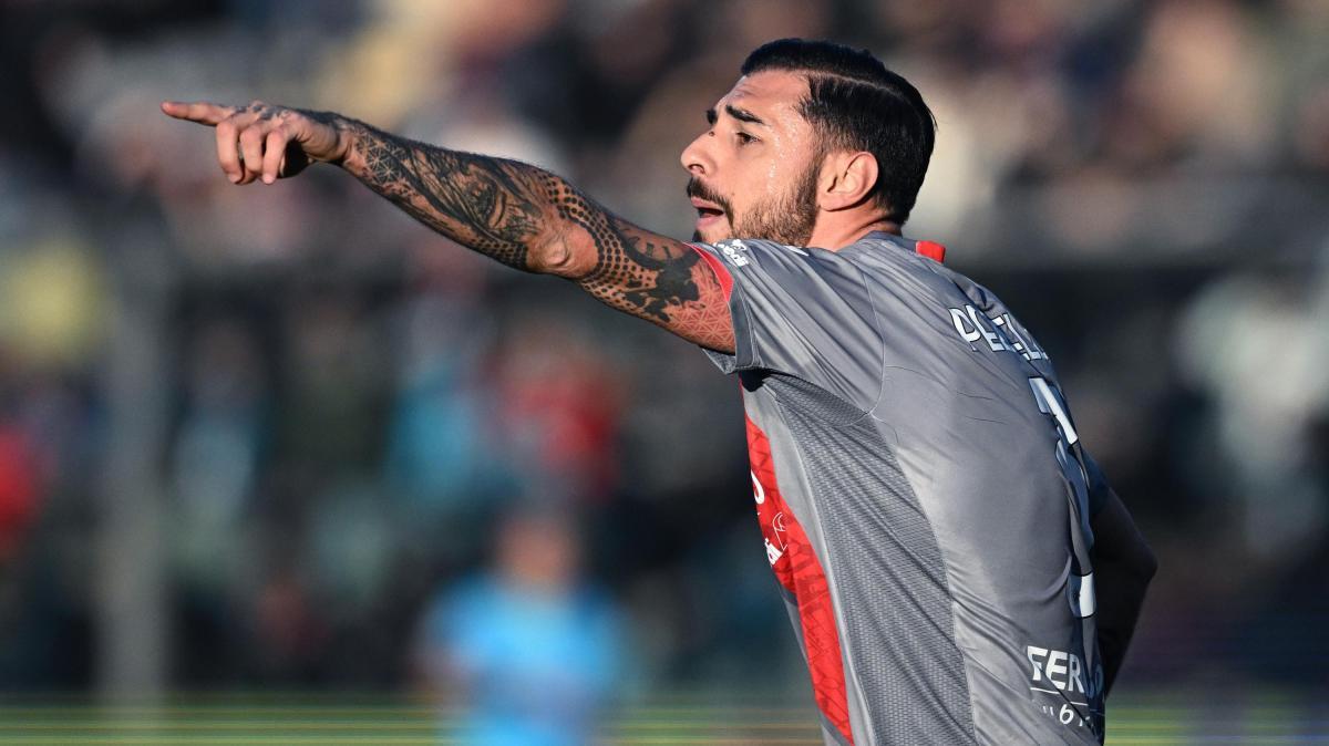 Due gialli in due minuti per Pezzella: Cremonese in dieci contro l'Arezzo
