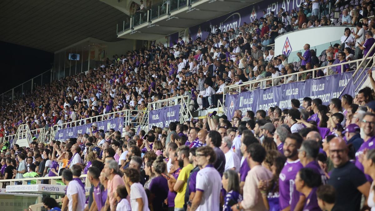 Ko Fiorentina contro il Toro: arrivano i fischi dagli spalti