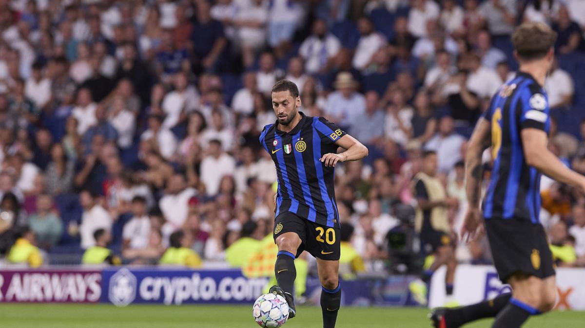 Inter, in programma un incontro con l'agente di Calhanoglu per parlare di rinnovo