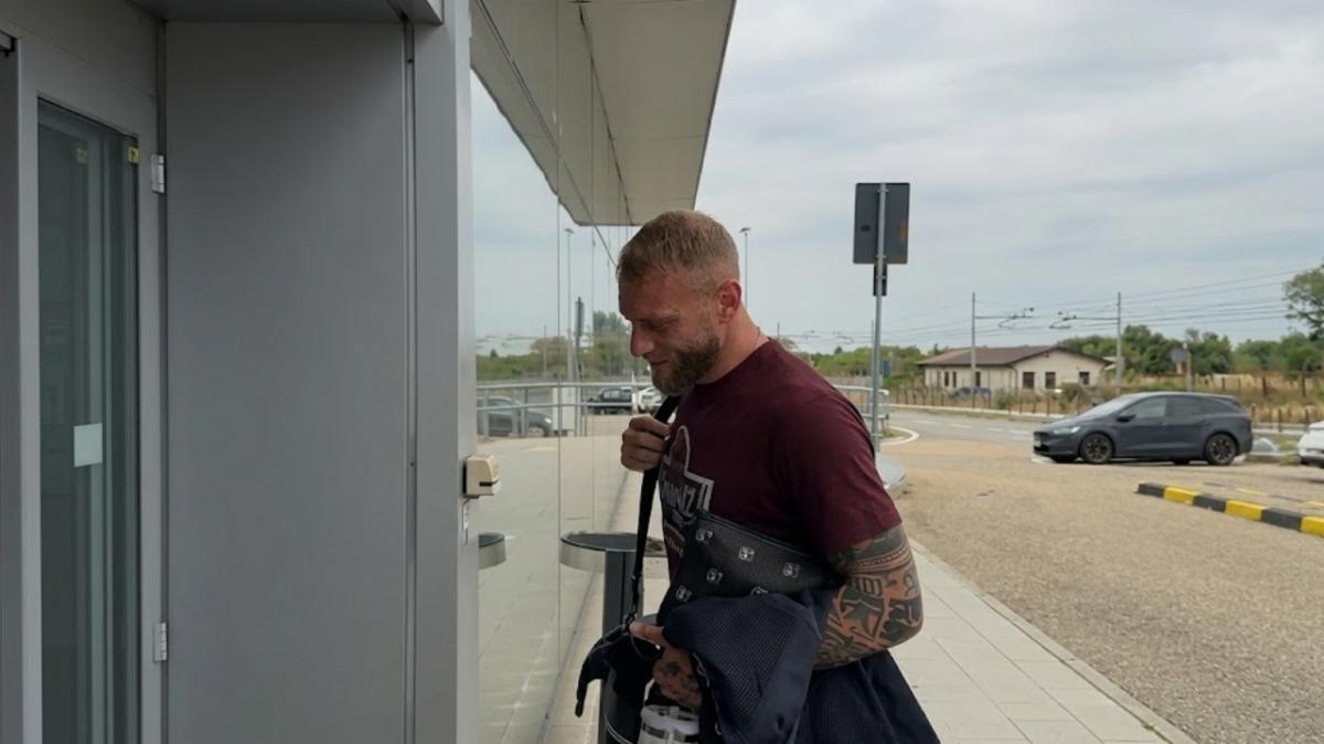 Juventus, Di Gregorio in partenza da Caselle: direzione Bournemouth | FOTO & VIDEO