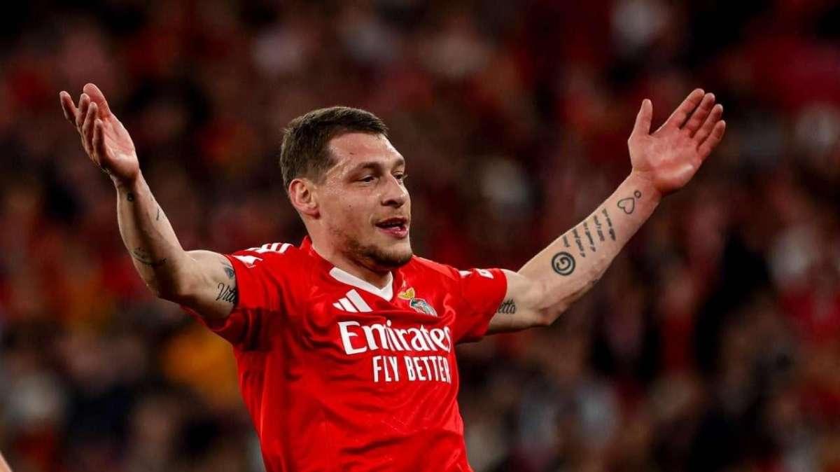 Cagliari, ufficiale l'arrivo di Belotti