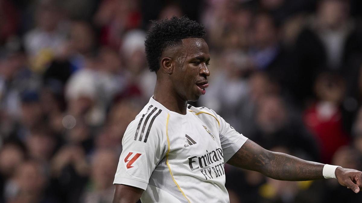 Real Madrid, ufficiale il rinnovo di Vinicius fino al 2032