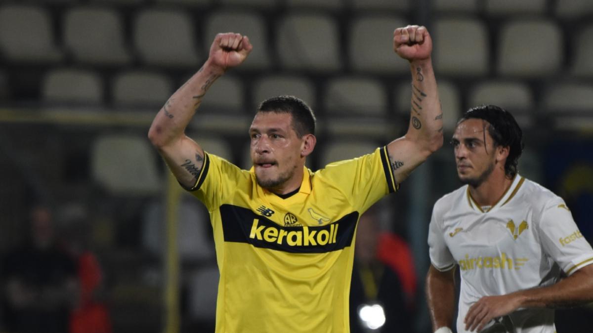 Modena-Hellas Verona, finale pazzo al Braglia: decisivo Belotti