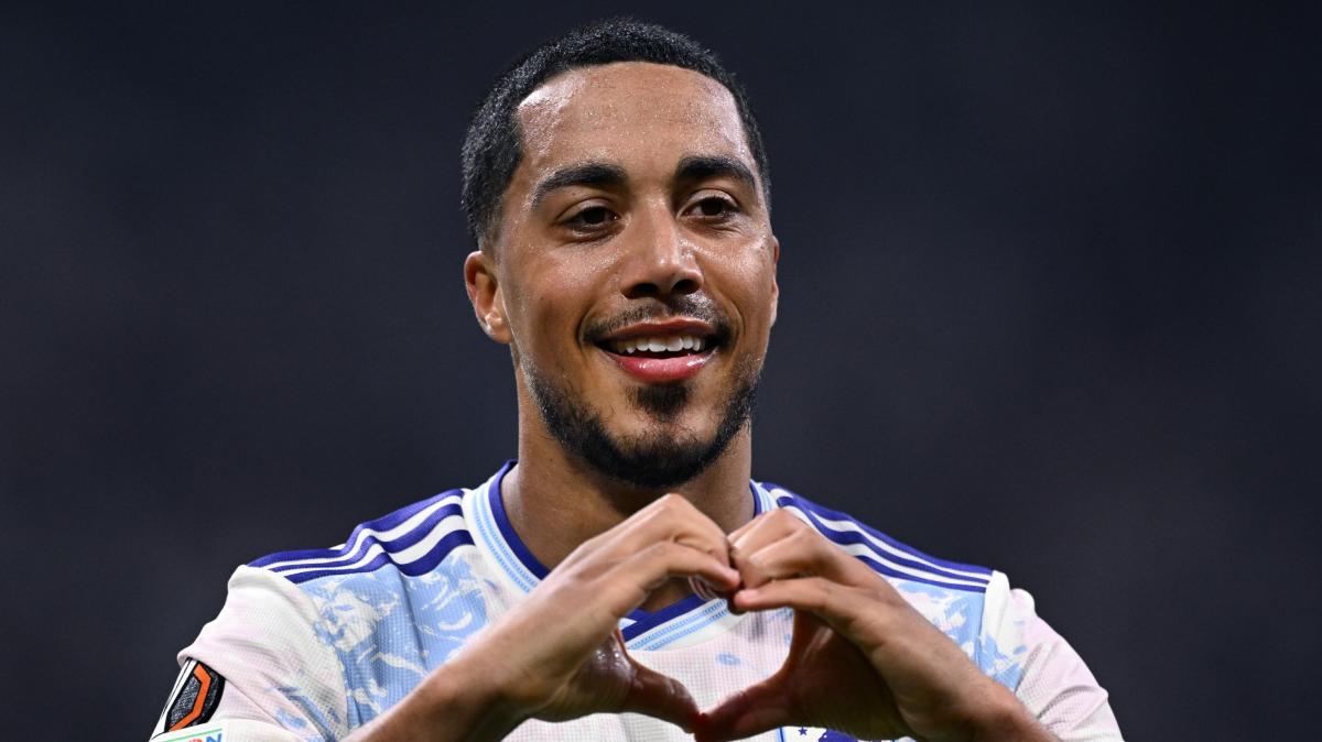 Tielemans porta il Belgio agli ottavi: gol su rigore al 125' per il 3-2 sul Senegal
