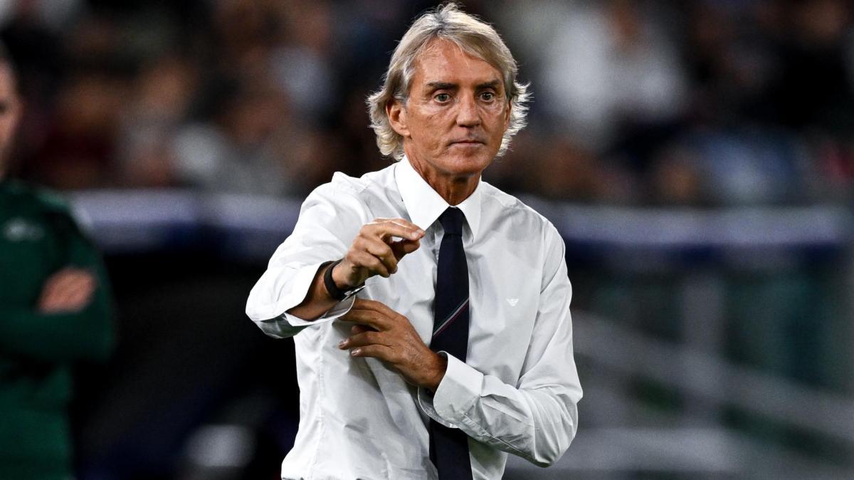 Verso Turchia-Italia: 10 giocatori azzurri rimangono a Coverciano