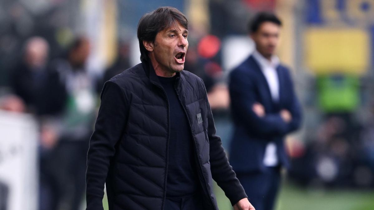 Napoli, Conte sulla Nazionale: "Io non ho dato alcuna disponibilità"