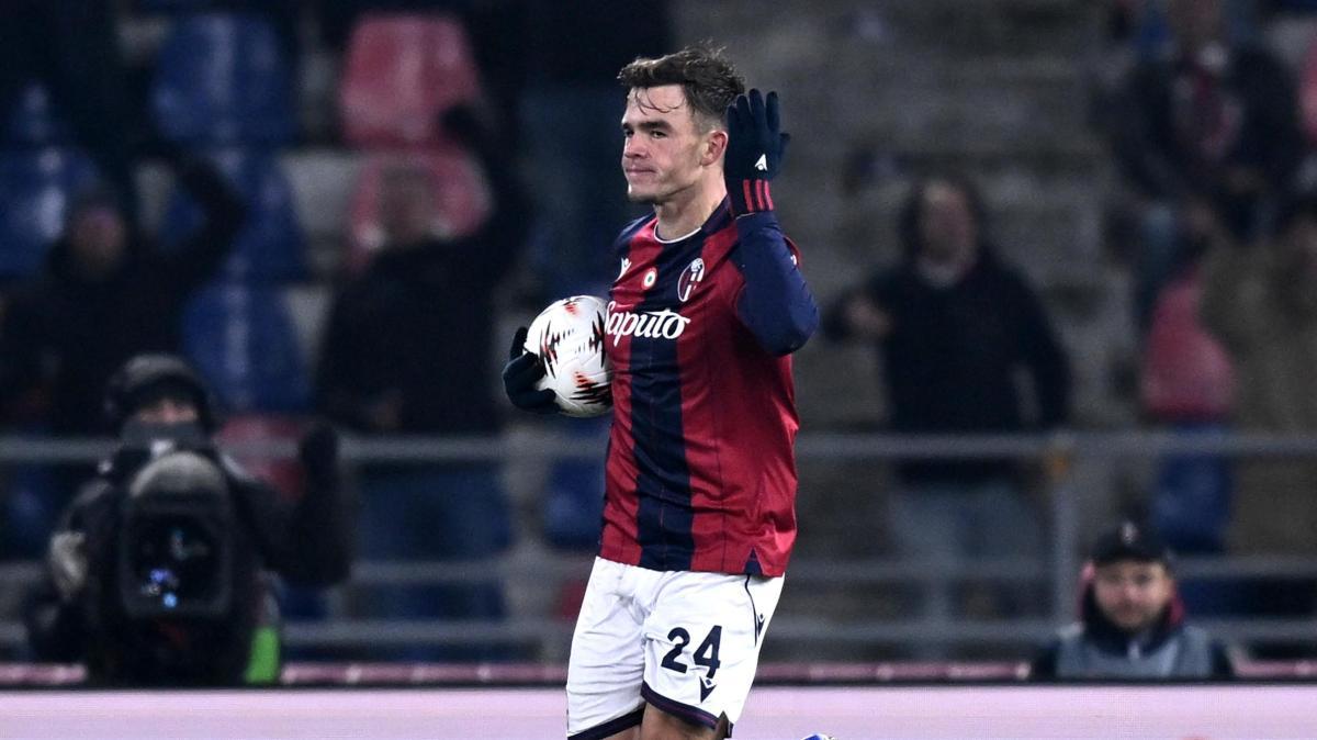Giro attaccanti in Serie A: il Genoa può andare su Dallinga con Piccoli al Bologna