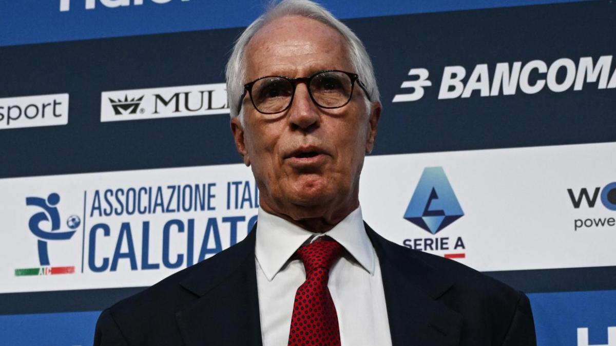 Malagò: "Il destino del presidente FIGC è legato de facto al CT"