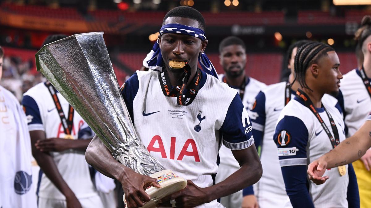 Juventus, chieste informazioni al Tottenham per Pape Sarr
