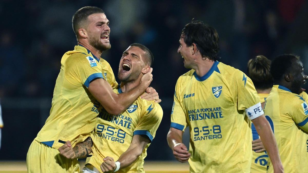 Frosinone da record: 5-1 al Lecce, Alvini eguaglia la Juventus del 2007/08