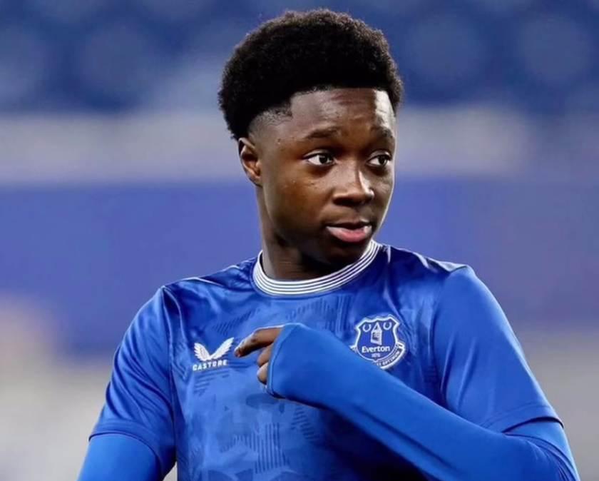 Cagliari, a centrocampo in arrivo Demi Akarakiri dall'Everton U18