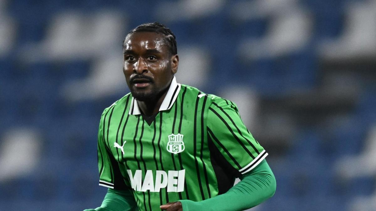 Cagliari, in chiusura l'arrivo di Nzola
