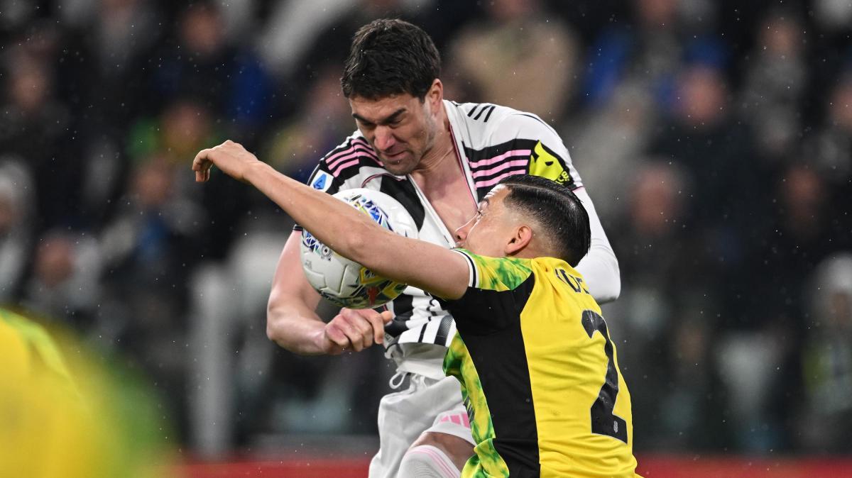 Juventus-Sassuolo, rigore per i bianconeri ma Locatelli lo sbaglia 