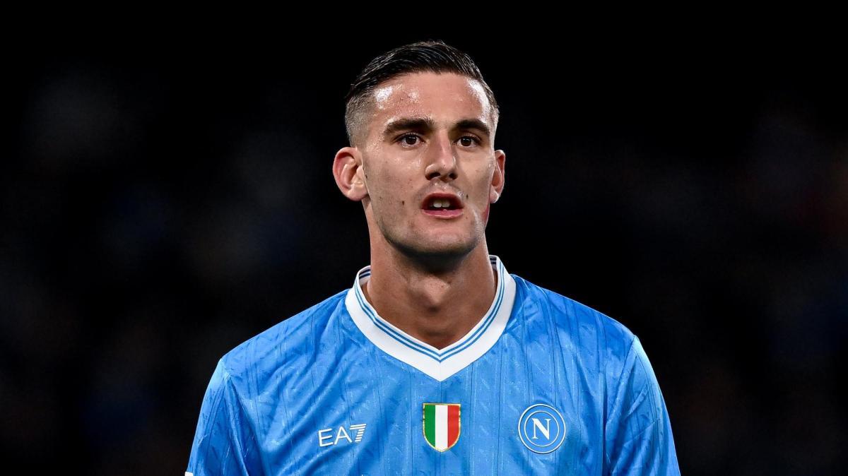 Lucca torna al Napoli: c'è l'annuncio del Nottingham Forest