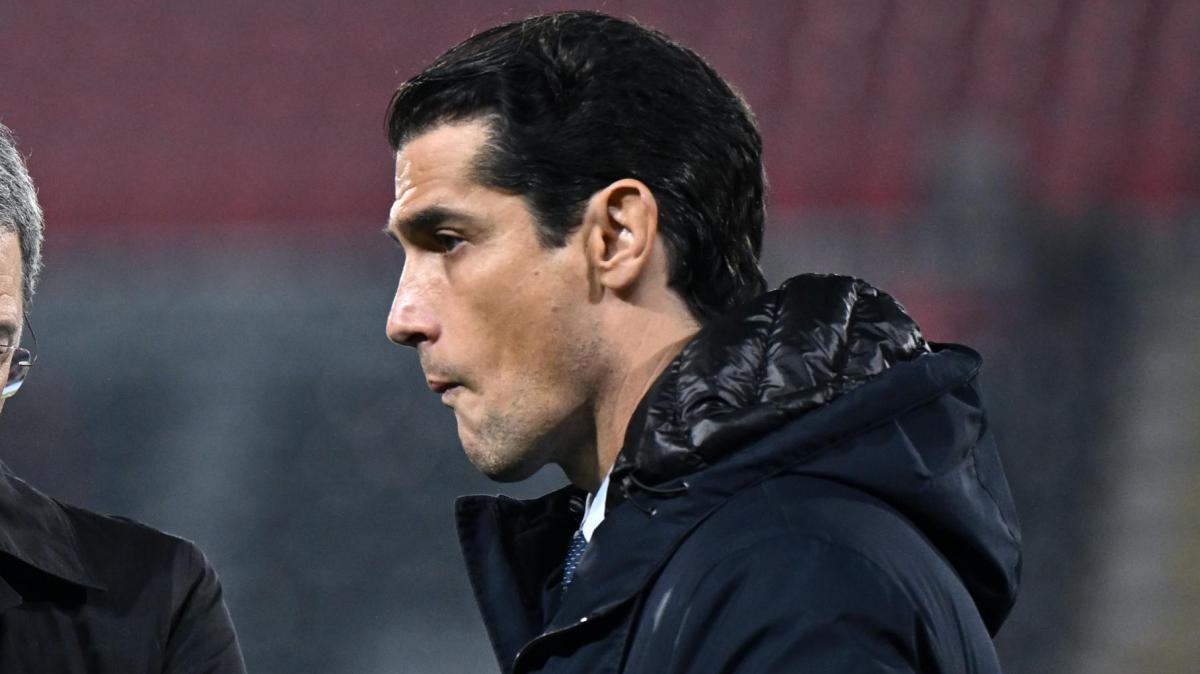 Ds Genoa, a sorpresa c'è anche Modesto. Resiste Giovanni Rossi