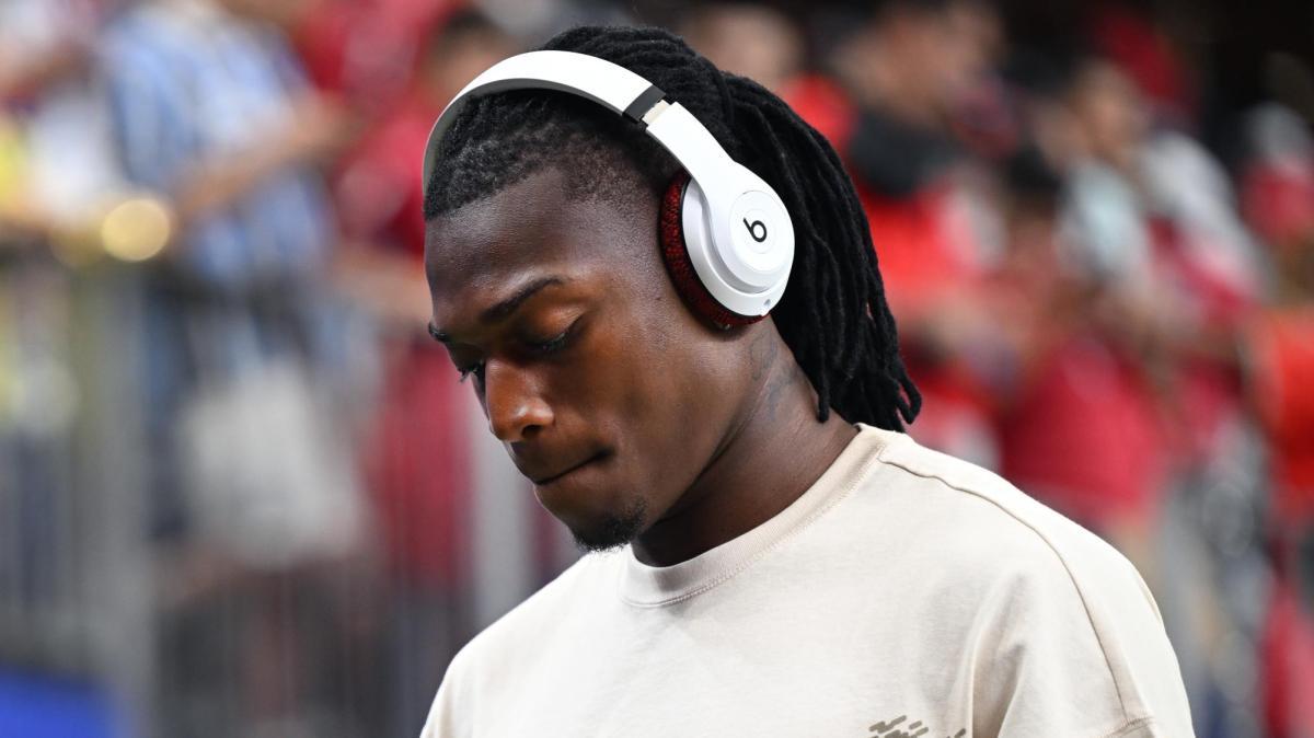 Galatasaray, Leao sostituito dopo soli 16': cos'è successo