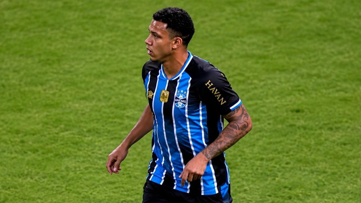 Fiorentina, Viery arriverà in Italia domani: poi le visite mediche