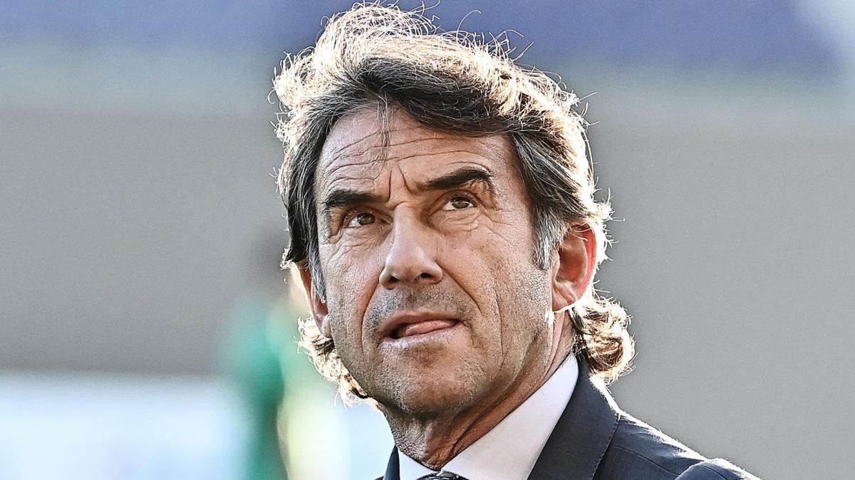Juventus, Carnevali fa il punto sul mercato: da Vlahovic a Theo Hernandez e Kessie